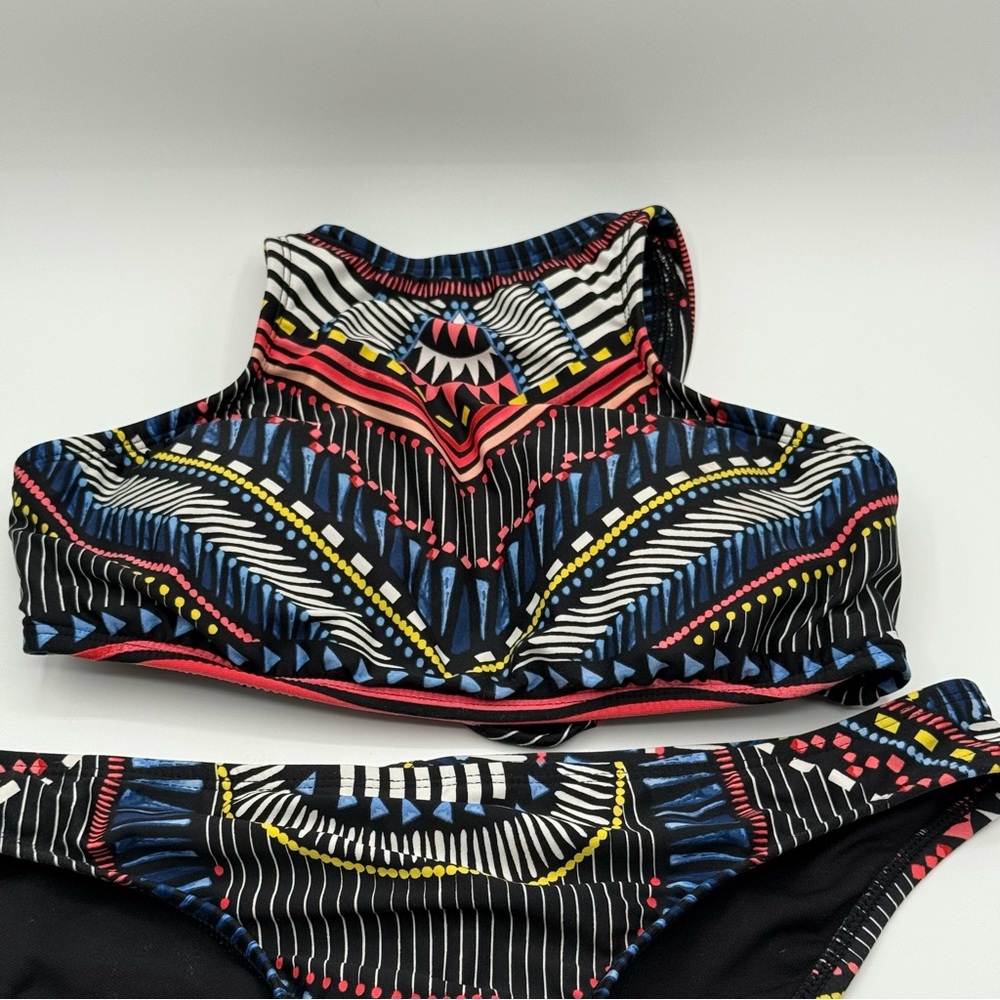 Bar III Black and Red Geometric Bikini Swimwear Size Small - Picture 10 of 13
